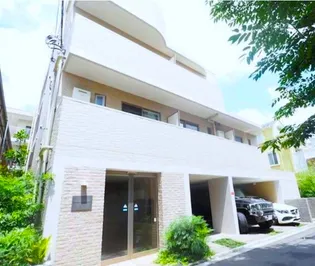 東京都世田谷区上北沢5【マンション】の外観