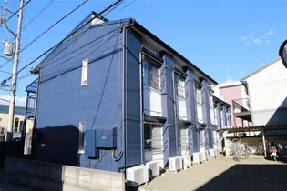 Y’s court【1階】の外観