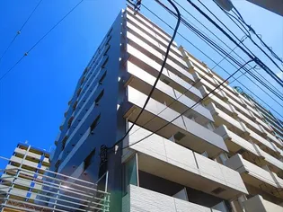 ヴェル ドミール【3階】の外観