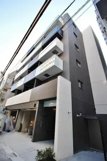 プラシード青山【2階】の外観