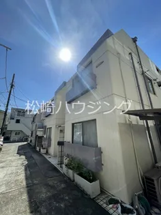 Kフラット【1階】の外観