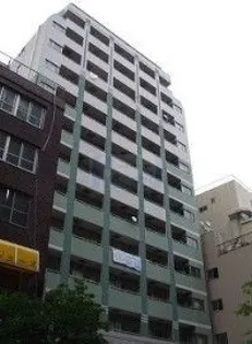 カスタリア新宿御苑【8階】の外観