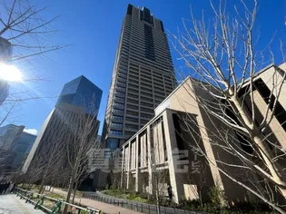 大阪府大阪市北区大深町【マンション】の外観