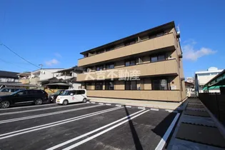 アスターエイト【3階】の外観