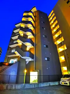 グローリアパレス壱番館【5階】の外観