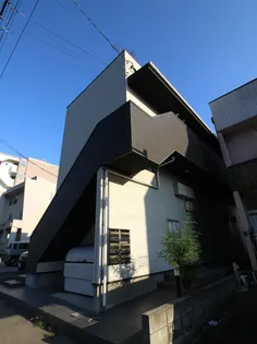 Avance【2階】の外観