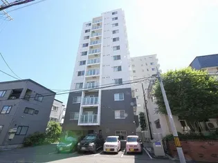 フランセジュール裏参道の画像