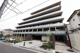 ハーモニーレジデンス新宿御苑 THE EAST【1階】の外観