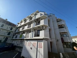 神奈川県横浜市栄区鍛冶ケ谷2【マンション】の外観