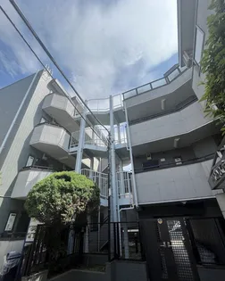 東京都渋谷区上原1【マンション】の外観