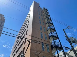 マンションスムス【3階】の外観