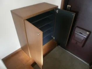 鹿城ハイツ【2階】の玄関