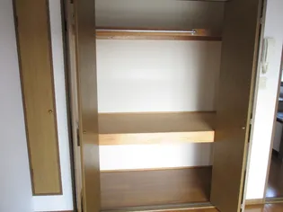 鹿城ハイツ【2階】の内装