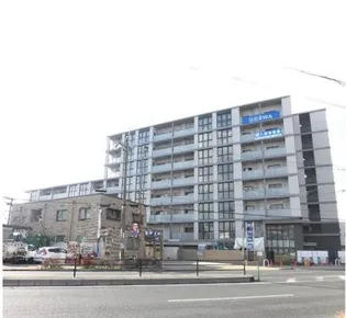 ラ・プリュス【2階】の外観