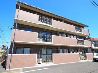 シャイニングフォールズ【2階】の外観