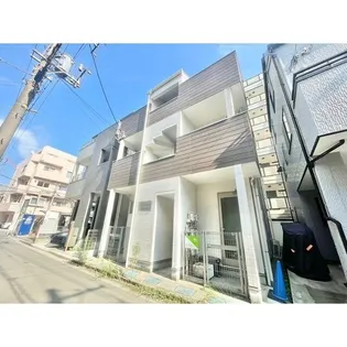 チャーリーズハウス根岸公園【1階】の外観