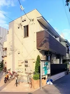 シャムロック【1階】の外観