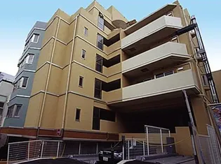 東京都渋谷区神宮前1【マンション】の外観