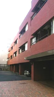 メゾンドール北参道【2階】の外観