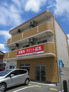 プラッツ上石田【2階】の外観