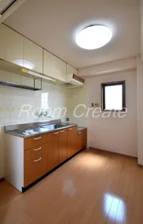 グランシャトーレインボー【8階】のキッチン