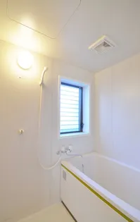 メゾネット・マリーンの風呂