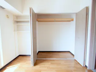 マッシモフェミニール菊水【2階】の内装