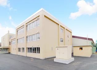 マッシモフェミニール菊水【2階】の周辺