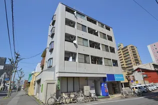 宇品丸八ビル【3階】の外観