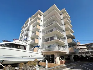 ライオンズリゾートマンション芦名B棟の外観