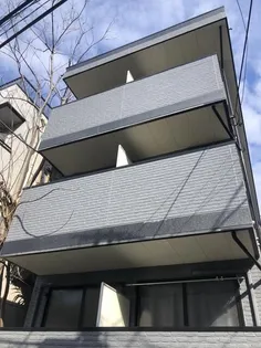 ホワイトヒルズ(白山2丁目)【2階】の外観