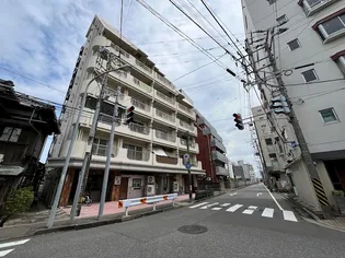 チサンマンション南浜【3階】の外観