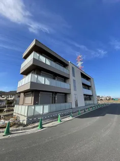 エペリ メゾンの画像
