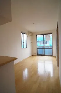 セゾン・メルベイユ【2階】の内装