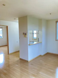 シャーメゾン秋桜(コスモス)【1階】の居間