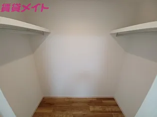 MAHALO【2階】の内装