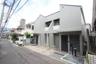 代官山メゾネット【1階】の外観