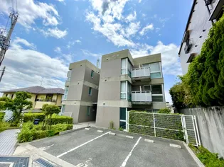 アヴェニール岡本【2階】の外観