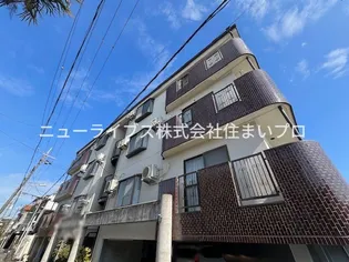 ハイツノボルの画像