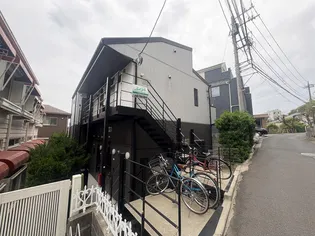 ラルゴ金沢文庫【2階】の外観