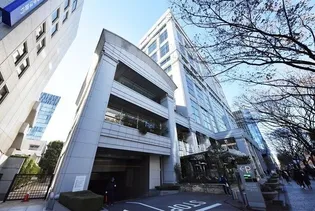パラシオ青山【9階】の外観
