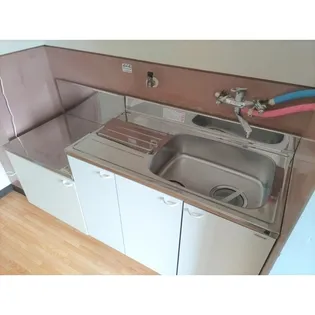 リトルシャトー (S)【2階】のキッチン