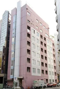 東京都新宿区新宿1【マンション】の外観