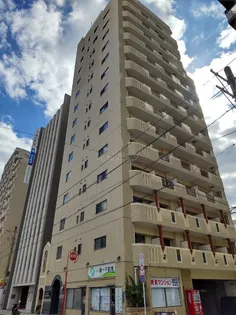 サンロイヤルI【6階】の外観