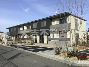 シャーメゾンガーデンズ福富西の画像