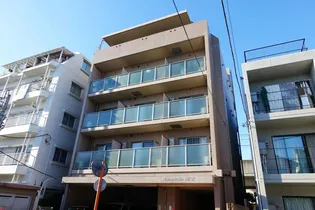 東京都国立市中1【マンション】の外観