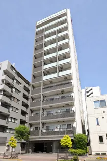 スカイコート上野稲荷町【7階】の外観