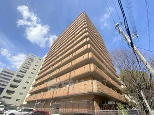 センチュリーパークユニ東梅田【4階】の外観
