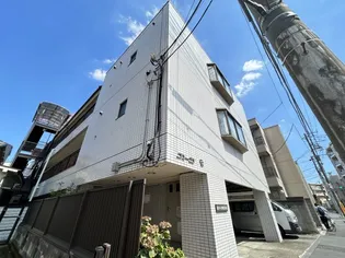 カーサ栄【3階】の外観