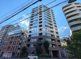 パークキューブ春日安藤坂【7階】の外観